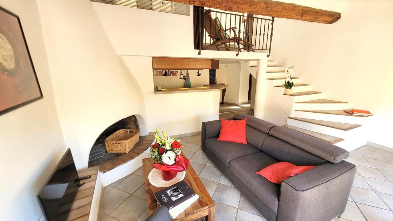 Ze Perfect Place - Appartement De Charme Nicois - 2 Chb & 2 Sdb - Ac - Terrasse - Vieux Nice Bagian luar foto