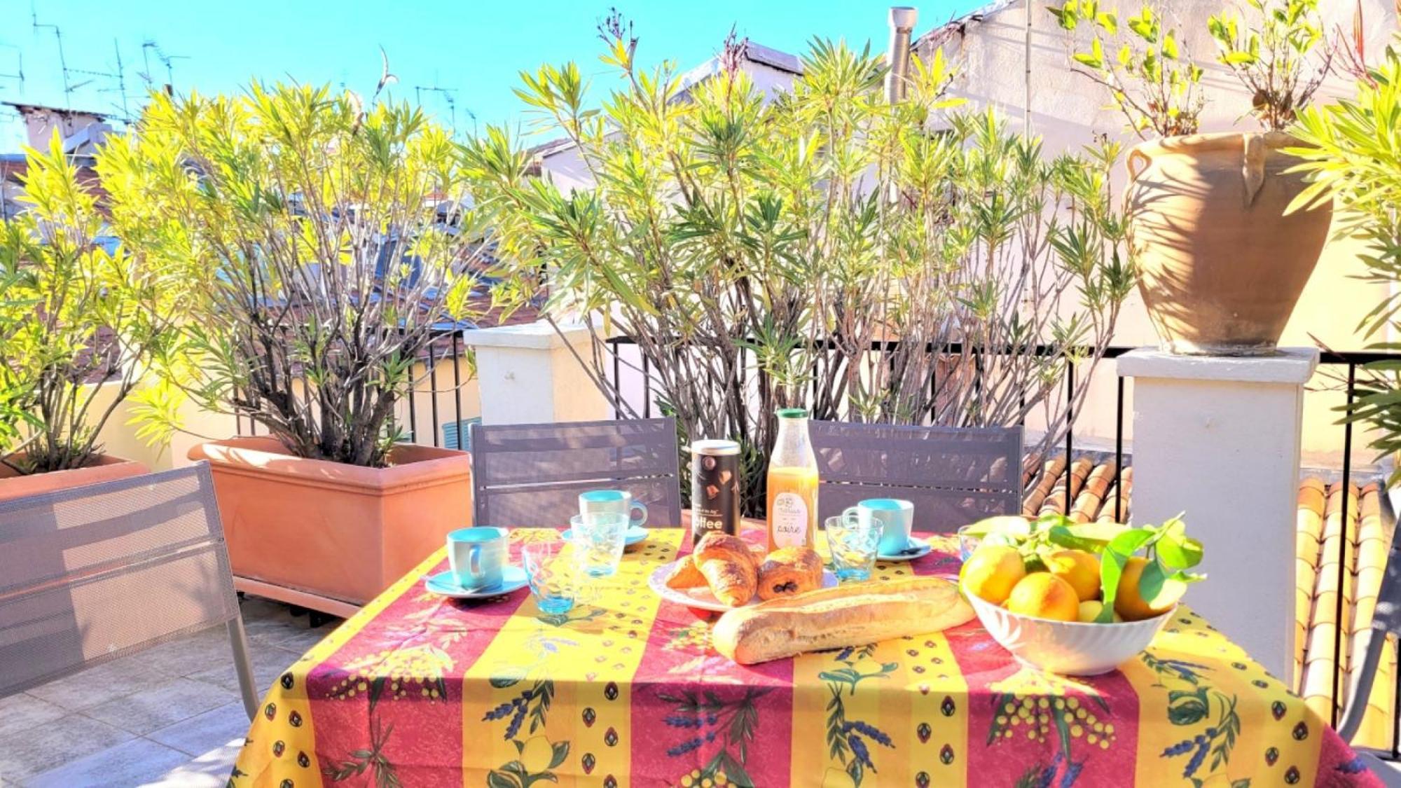 Ze Perfect Place - Appartement De Charme Nicois - 2 Chb & 2 Sdb - Ac - Terrasse - Vieux Nice Bagian luar foto